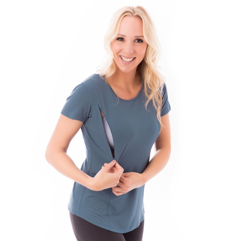 Nursing sports top blue size: small BN